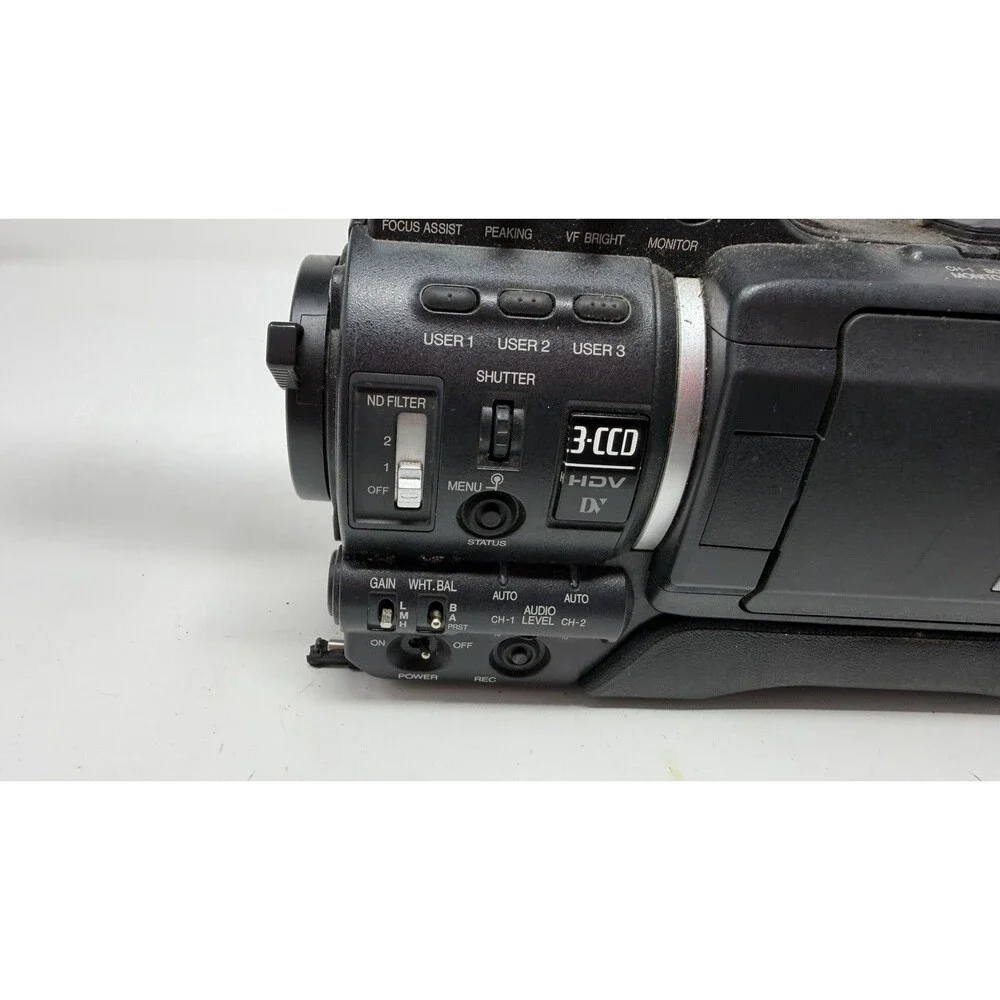 JVC GY-HD100 Camcorder Body Only As-IS, For Parts and Repair